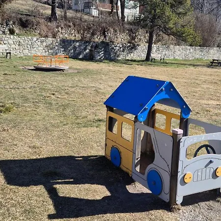 Le Chevreuil Proche La Foux D'allos Chalet *