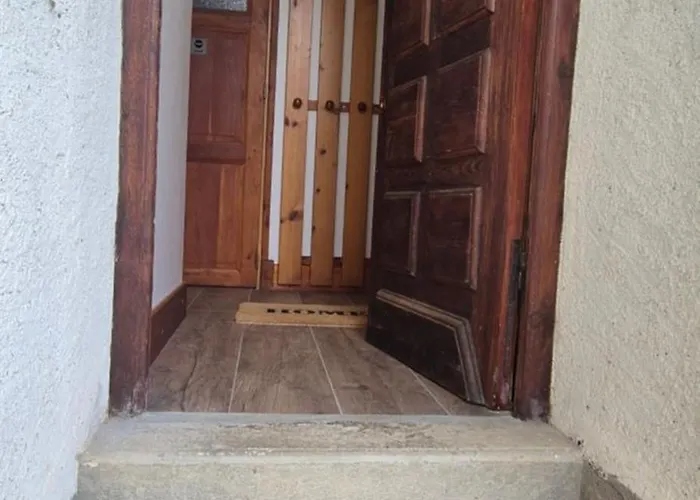 Le Chevreuil Proche La Foux D'allos Villars-Colmars